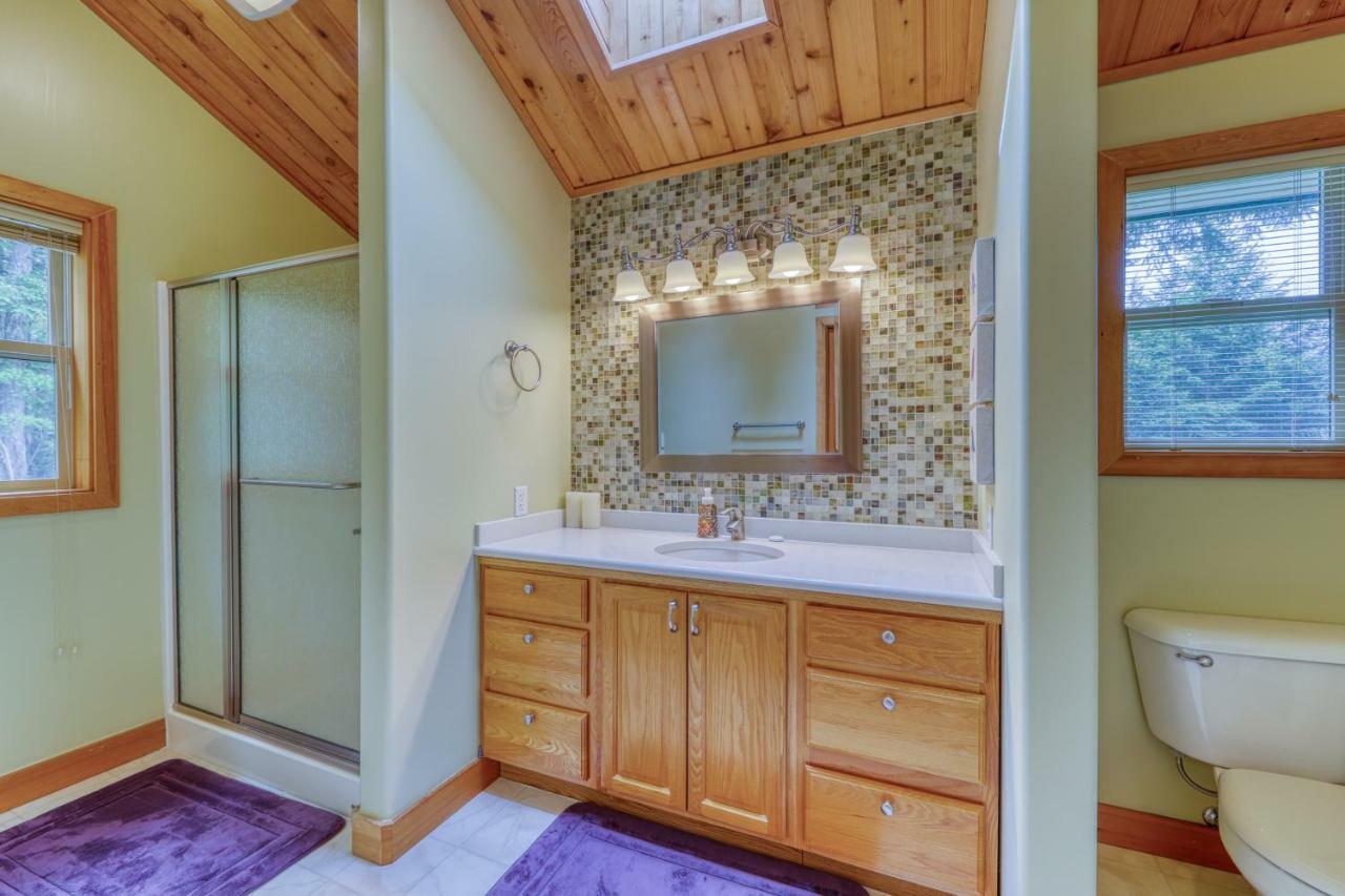 2 Bed 2 Bath Vacation Home In Orcas Island Rosario Exteriör bild